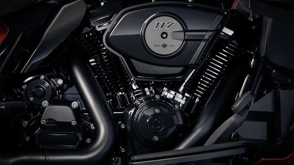 Street Glide™ Ultra 2025